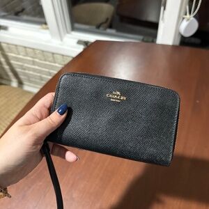 Coach Plain Leather Wristlet